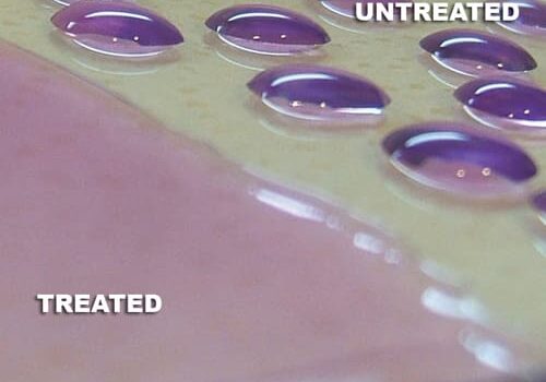 dyne-solution-untreated-and-treated-dyne-solution-close-up-